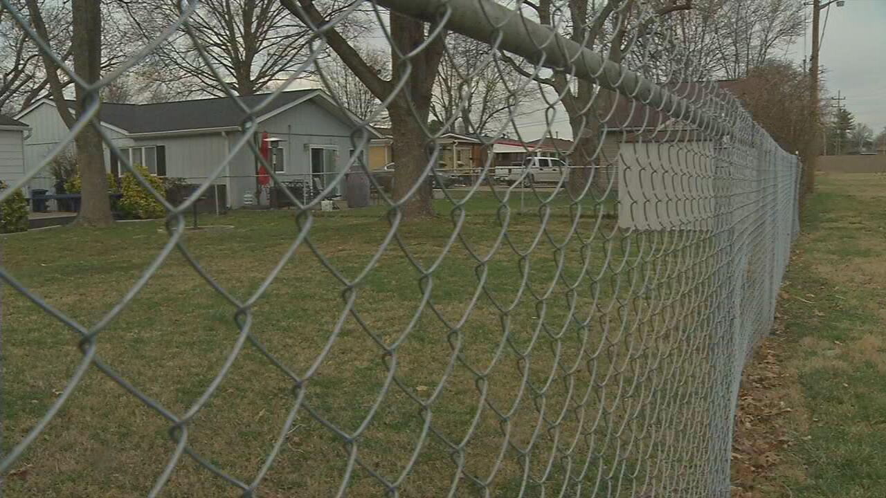 New Albany Fence ordinance